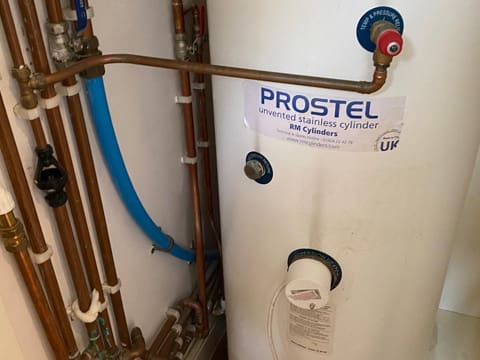 Internal Hot And Cold Water Leaks | Leak Detection 24/7
