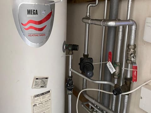 Internal Hot And Cold Water Leaks | Leak Detection 24/7